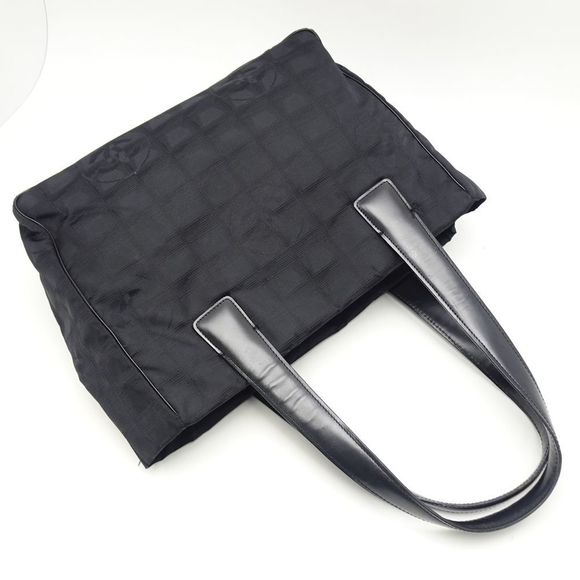 Chanel New Travel Line Tote Bag PM Black Nylon x Leather - Picture 2 of 5